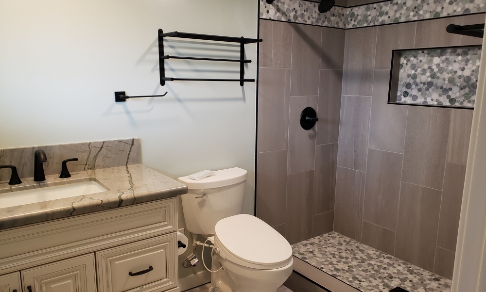 Main bathroom